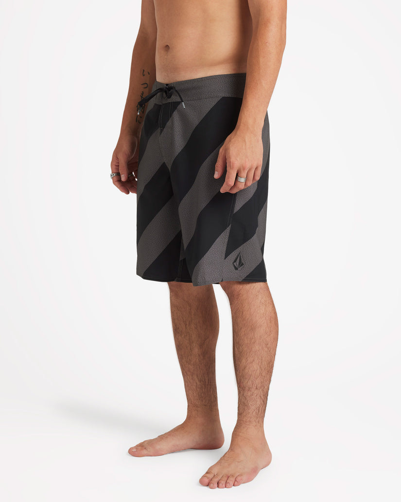 Manic 2 20" Boardshorts - Black Combo