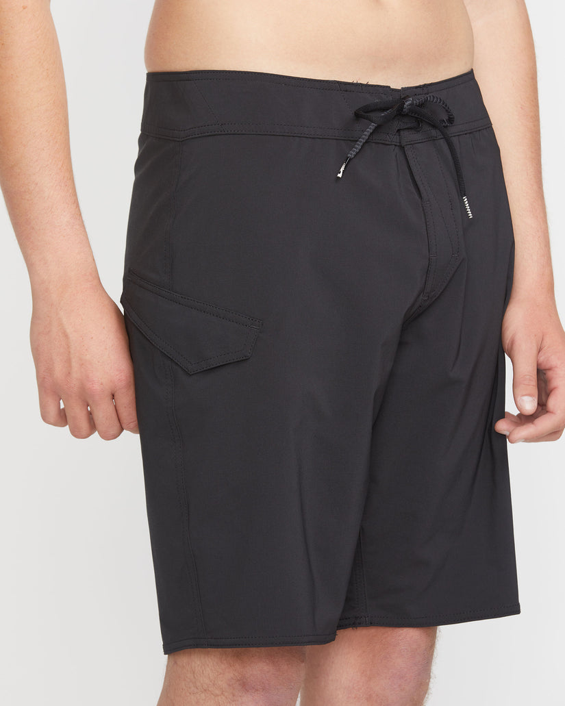 Lido Solid Mod-Tech 20" Boardshorts - Black