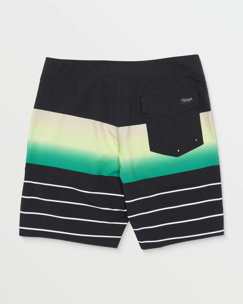 Quarta Fade Mod-Tech 19" Boardshort - Black