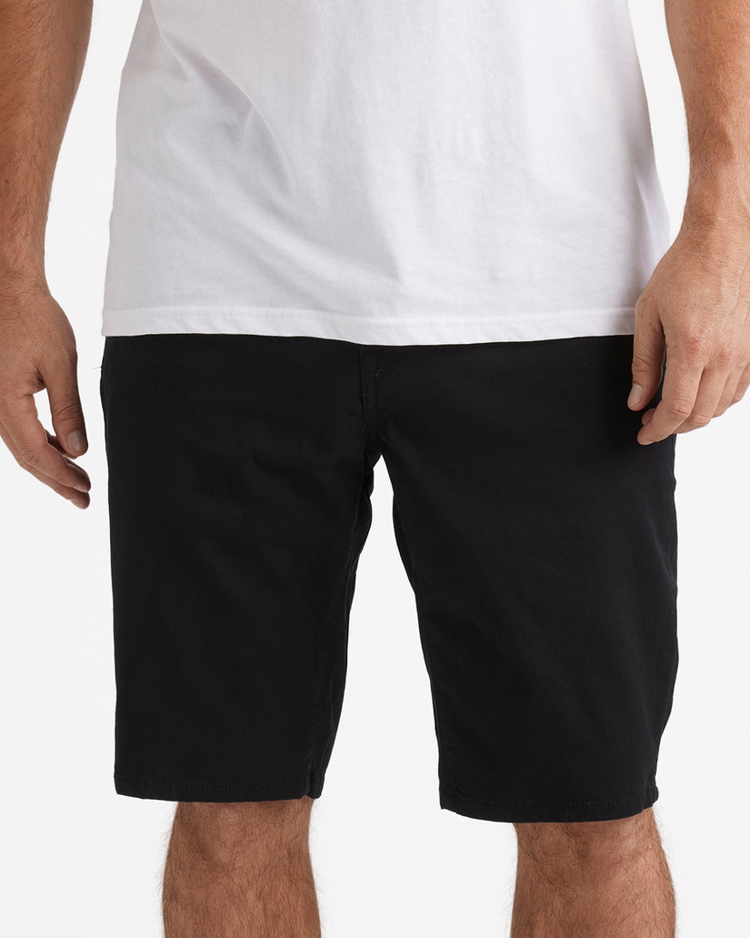 V Solver Light Weight Short - Black