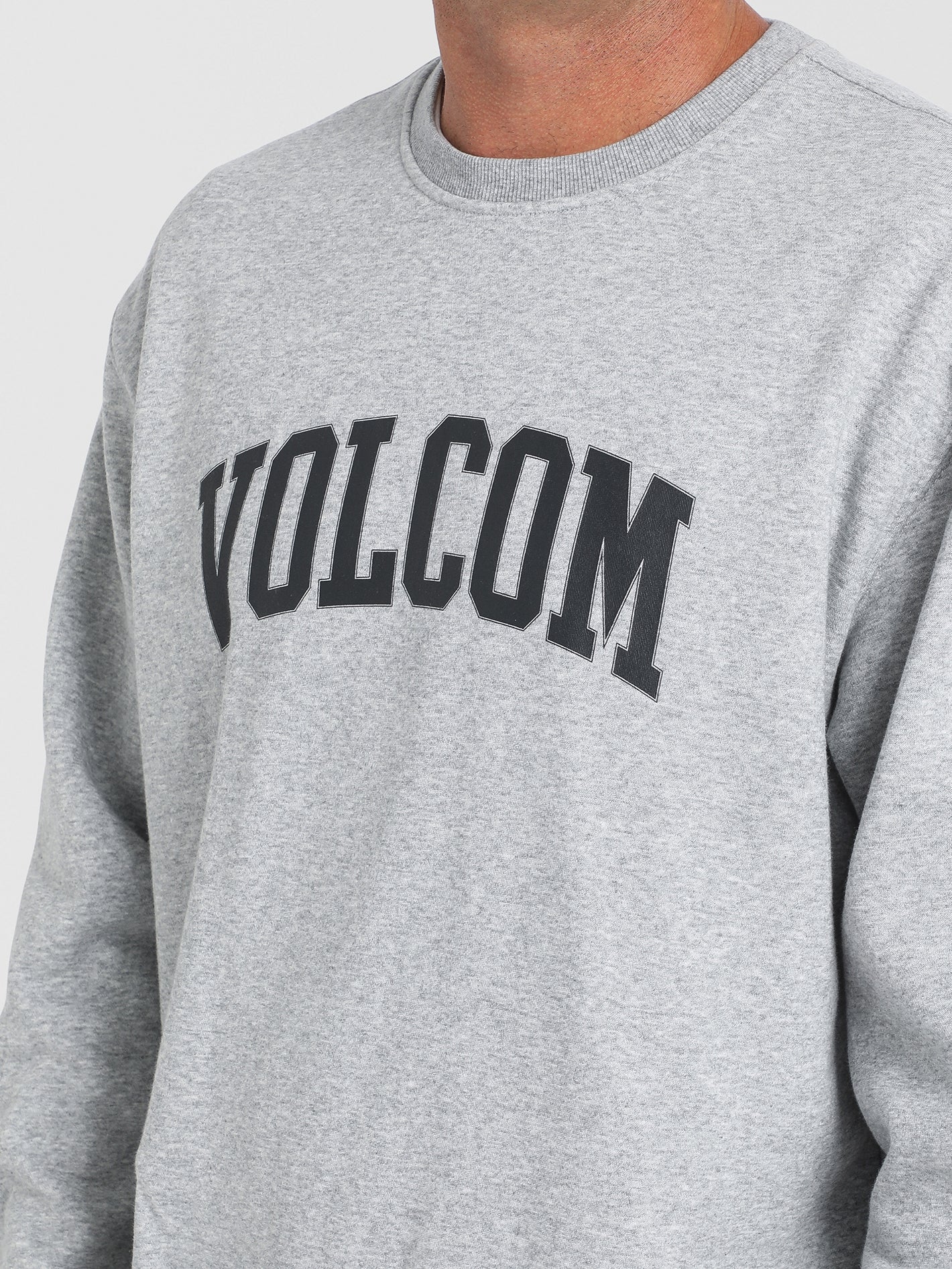 Vintage Volcom Crewneck Sweatshirt Pullover offers Big Logo Overprint Streetwear Surfwear Skatewear Size m