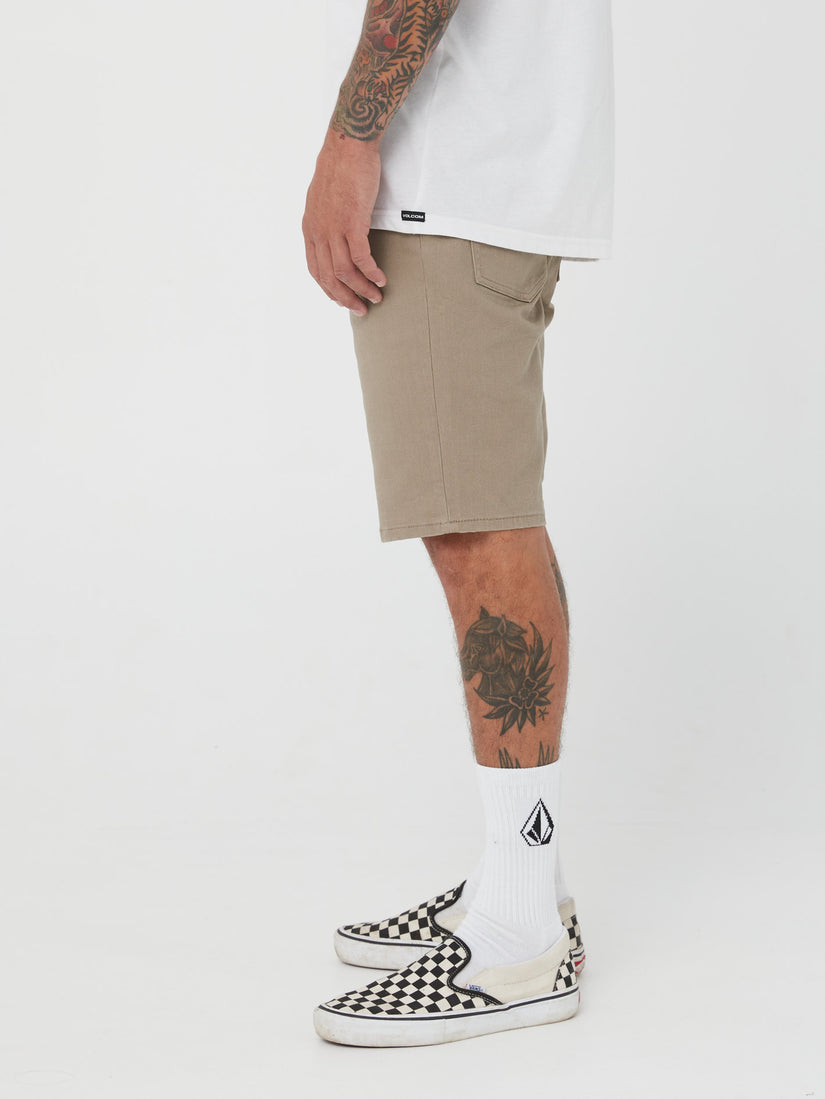 V Vorta Twill Short - Beige