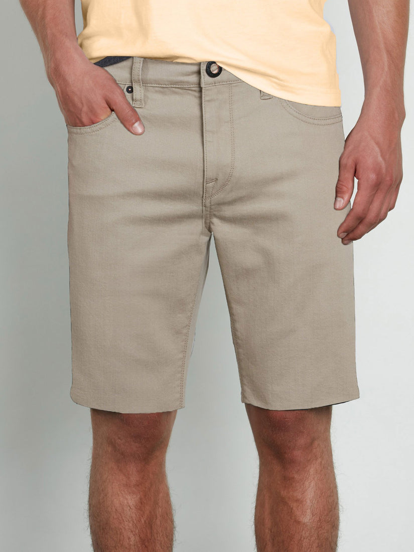 V Vorta Twill Short - Beige